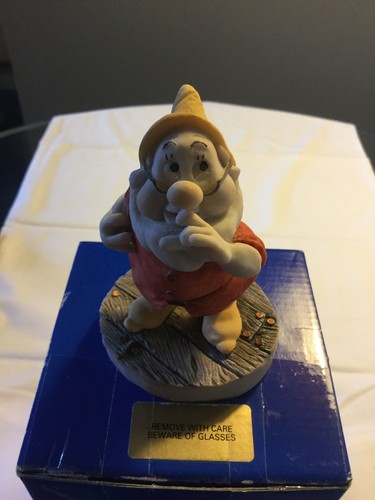 Disney snow white - dwarf, by