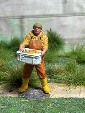 OO GAUGE 1/76 Scale Fisherman