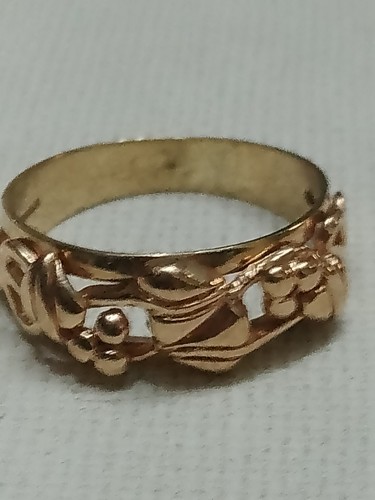 Clogau welsh gold - 9ct, &