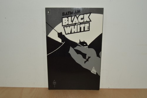 Titan books batman black - titan, and