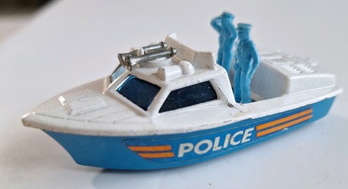 Matchbox 1976 police launch - matchbox,