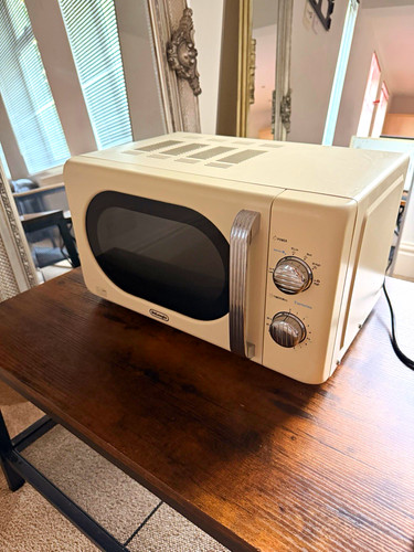 Longhi countertop microwave - de'longhi,