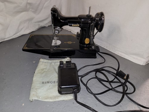 Vintage 1950 singer 221k - vintage,
