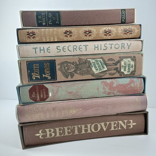 Folio society classics - 7x,
