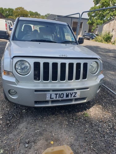 Jeep patriot petrol 2010 - jeep,