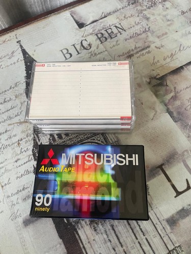 Bnwt mitsubishi audio - bnwt,