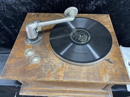 Vintage silvertone phonograph - vintage,