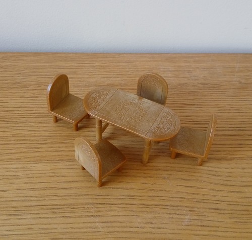 Sylvanian families dining - sylvanian, room