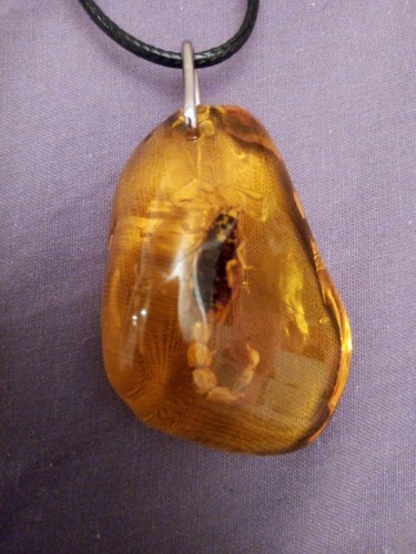 Irregular amber with golden - irregular,