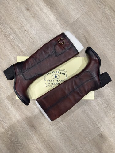 Rare lucky brand - *rare*,