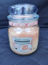 New and Unused Yankee Candle Home Inspiration Rose Lemonade Fragrance 340g Jar