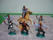TIMPO WILD WEST  6  BANDITS / COMANCHEROS / COWBOYS TOY SOLDIERS