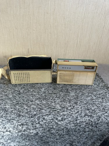Vintage bush tr104 - vintage, portable