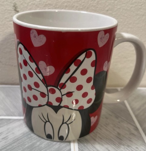 Minnie mouse bows and - minnie,