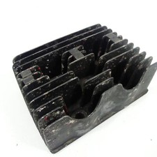 Suzuki GT 250 EZ:78 Valve Cover Engine Cylinder Head 39398