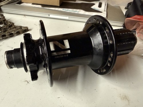 Novatec rear hub 148 - novatec,