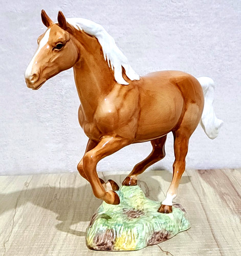 Beswick galloping horse rare - beswick,