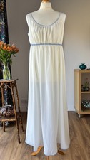 Nightdress 1960s UK 12-14