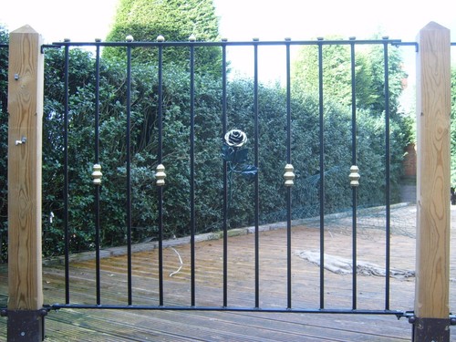 Made measure galvanised - made,
