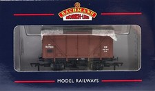 Bachmann 38-180 BR 12 Ton Fruit Van B875800 in Early BR Bauxite Livery (WB)