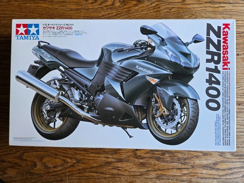 Tamiya kawasaki zzr1400 - tamiya,
