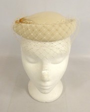 Vintage BHS Millinery Cream Pill Box Formal Hat/Fascinator with Veil