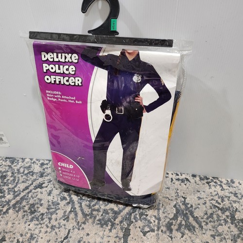 Spirit halloween deluxe police - halloween,