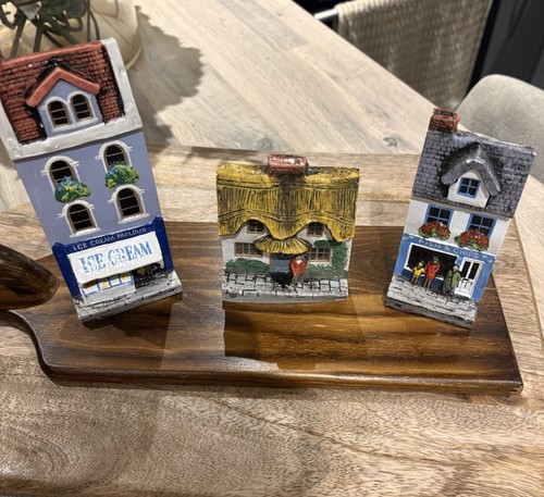 Vintage painted resin - painted,