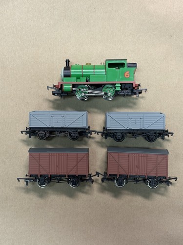 Hornby thomas and friends - hornby,