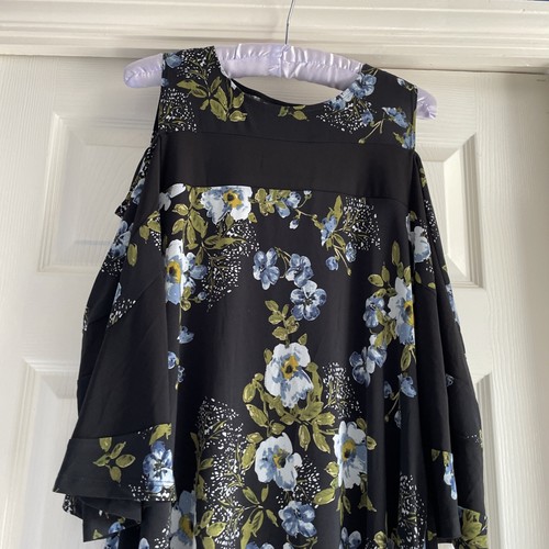 Nina leonard size small - nina,