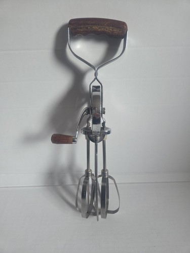 Vintage prestige hand whisk - vintage,