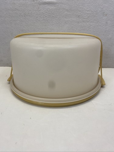 Large vintage tupperware cake - large,