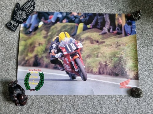 Joey dunlop winner - dunlop, tt