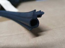 HYMER MOTORHOME/CARAVAN LOCKER / GARAGE DOOR SEAL 1998 ON SOLD PER METER