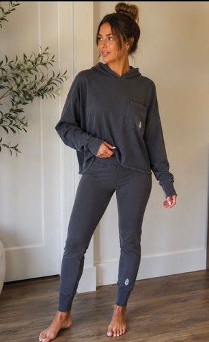 Movement reyes hoodie and - movement,