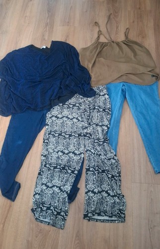 Ladies clothes bundle size - bundle,