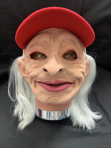 Old woman mask i - old,
