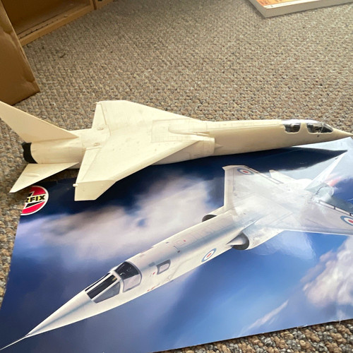Airfix bac tsr2 aircraft - airfix,