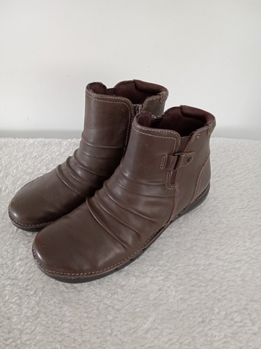 Clarks unstructured brown soft - clarks,