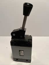 COMPAIR 1/4 BSP LEVER/Leaver