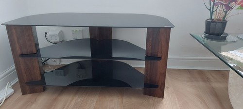 Black glass corner stand - corner, tv