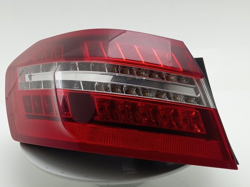 Mercedes class tail light - mercedes,