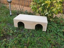 Small animal 2 entrance