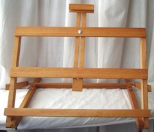 VINTAGE ARTIST’S TABLE TOP EASEL