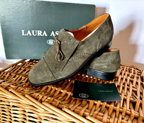 Nwt laura ashley - laura, olive