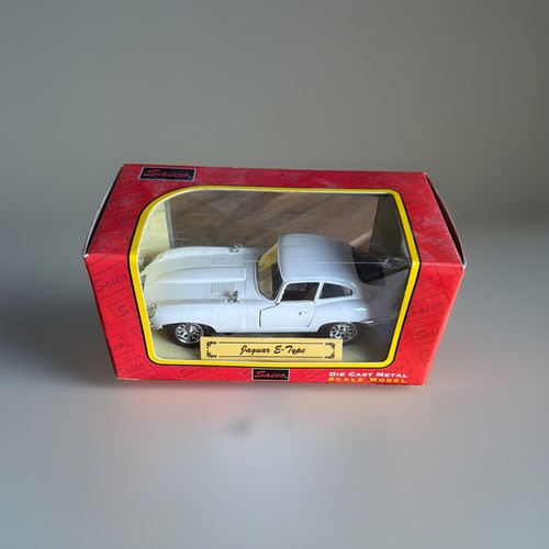 Saico die cast metal - cast, scale