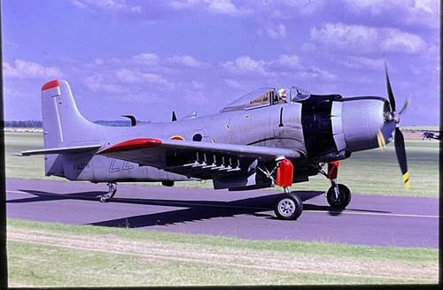 Military aircraft 35 - military, mm