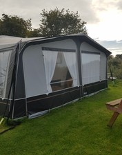 Isabella Ventura Pacific Full Awning 900 