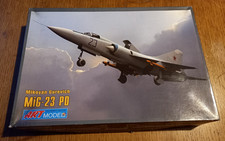 Art models am7208 mig 23 - art, 1/72