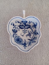 Meissen Dish with Onion